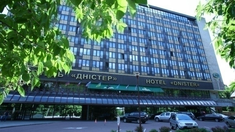 Днестр Премьер Отель 4*, Львов